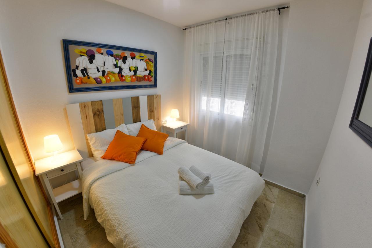 Wonderstays Apartamentos Vela Malaga Exterior photo
